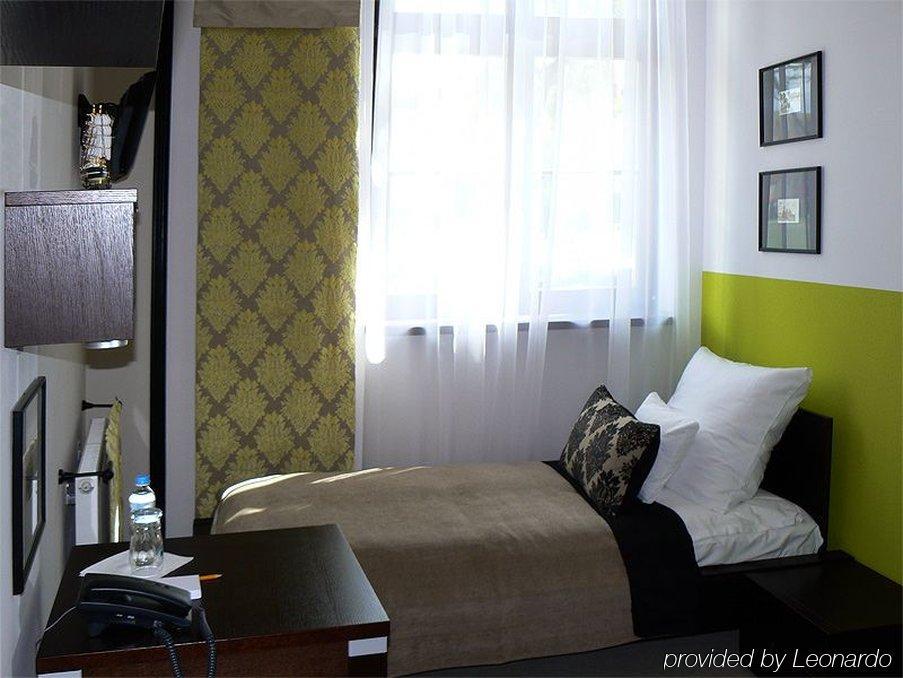 Hotel Pod Lwem Elblag Rom bilde
